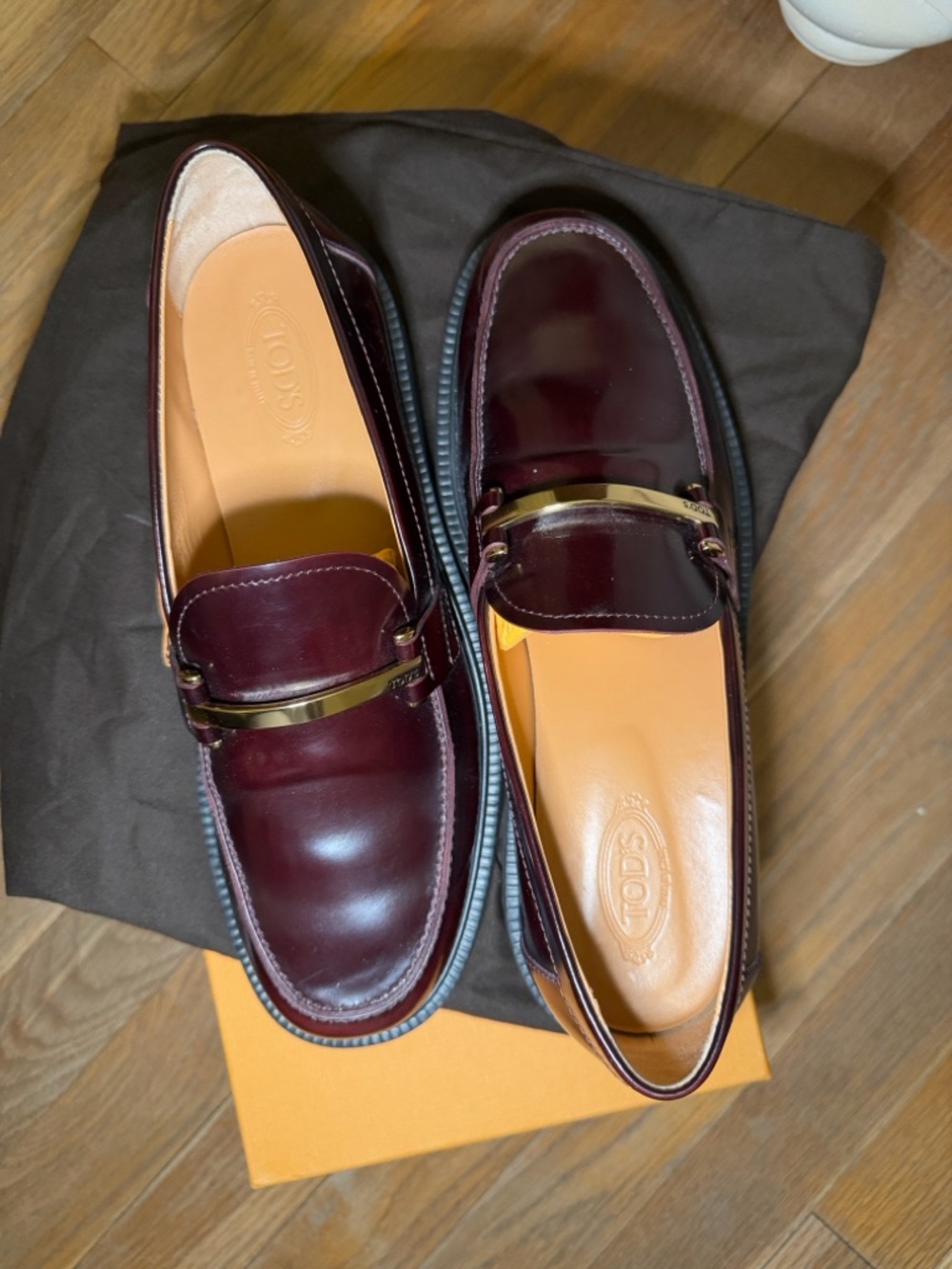 Tod's Burgundy Leather Bit Loafers - Picture 2 of 4